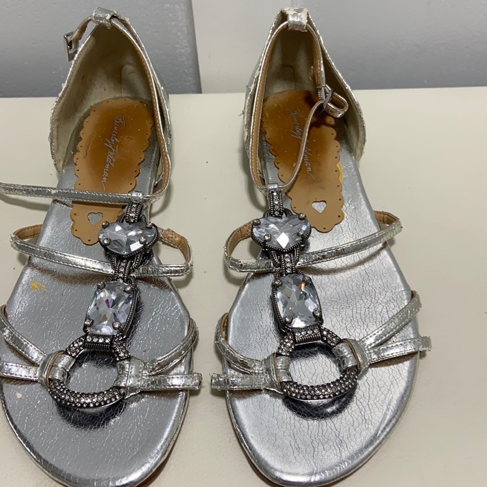 Beverly Feldman, size 8 color silver, rhinestone